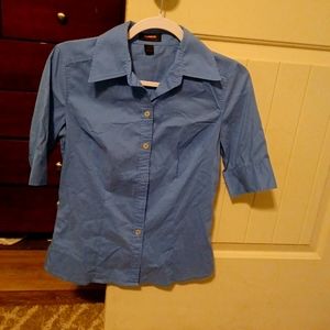 Express stretch size 4 button up top (I will iron for you)